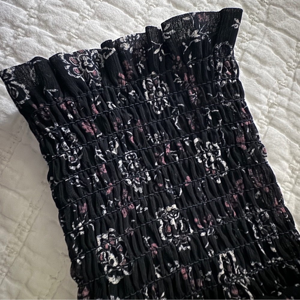 Madewell’s Georgette V-Neck Tiered Midi Dress-Enchanted Floral - Picture 8 of 8